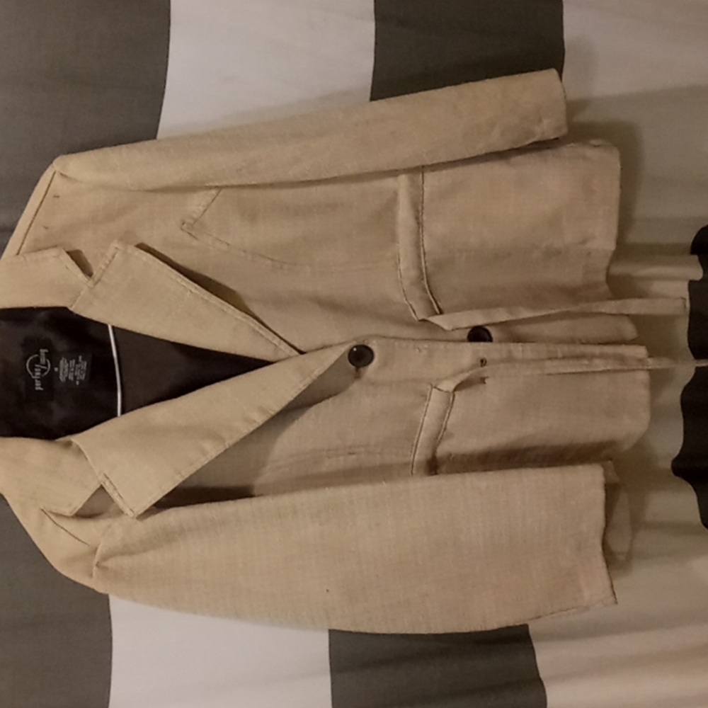 Jacket - Picture 2 of 3
